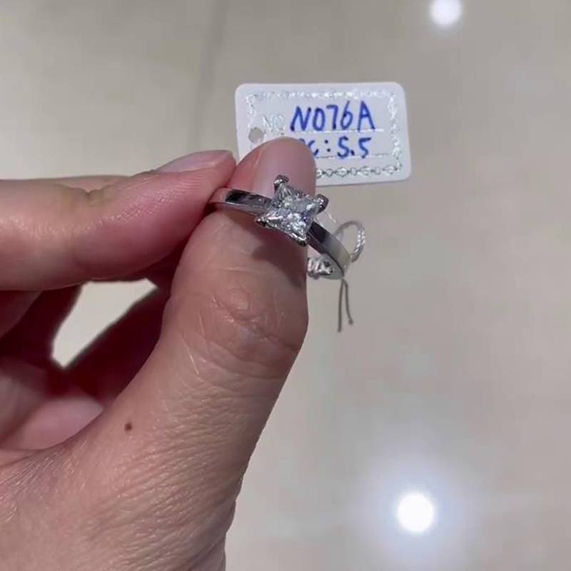 Princess Fang Women's Ring S925 Silver Plated Platinum Customized Main Stone Moissanite Diamond 1.0ct